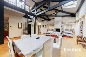 Appartement de 138.0 m² à Bordeaux