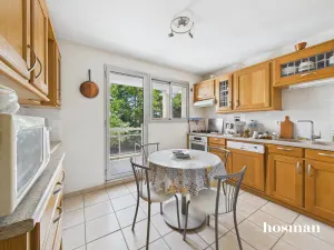 Appartement de 75.99 m² à Talence