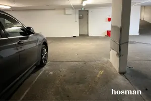 Parking de 11.5 m² à Paris