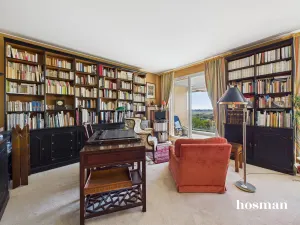 Appartement de 147.0 m² à Bordeaux