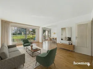 Appartement de 102.0 m² à Versailles