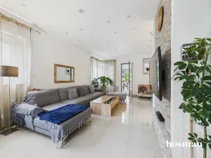 Maison de 181.0 m² à Vénissieux