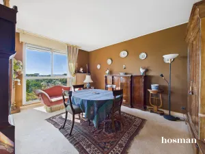 Appartement de 147.0 m² à Bordeaux
