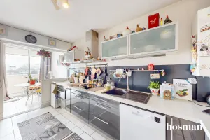 Appartement de 102.0 m² à Bordeaux