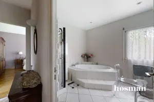 Maison de 205.0 m² à Sautron