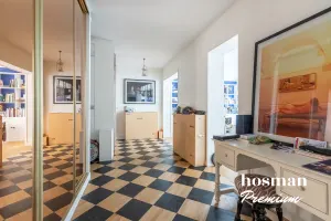 Appartement de 122.0 m² à Paris