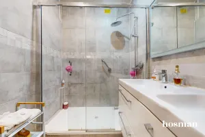 Appartement de 107.42 m² à Paris