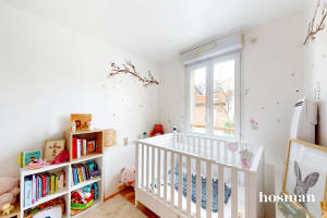 Appartement de 122.08 m² à Suresnes