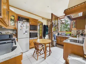 Maison de 80.0 m² à Suresnes