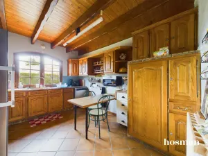 Maison de 180.0 m² à Pessac