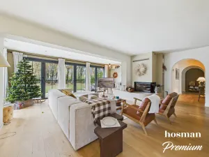 Maison de 180.0 m² à Saint-Sulpice-et-Cameyrac