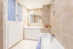 Appartement de 80.0 m² à Paris