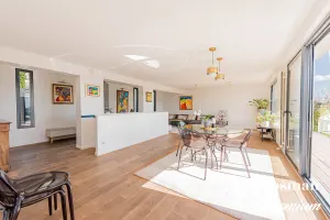 Maison de 258.0 m² à Le Plessis-Robinson