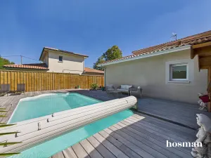 Maison de 167.0 m² à Mérignac
