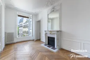 Appartement de 121.0 m² à Paris