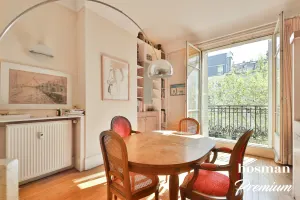 Appartement de 166.0 m² à Paris