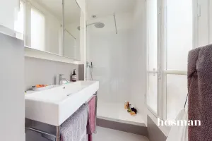 Appartement de 57.6 m² à Paris