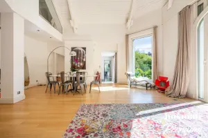 Maison de 595.0 m² à Garches