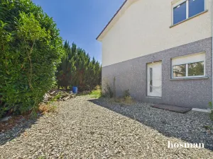 Maison de 125.0 m² à Vénissieux