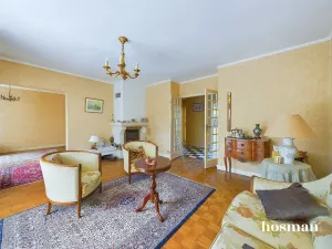 Appartement de 111.9 m² à Mérignac