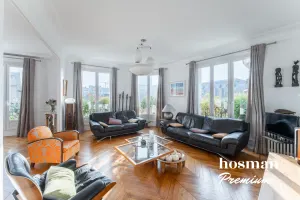 Appartement de 147.6 m² à Paris