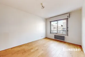 Appartement de 119.0 m² à Bordeaux