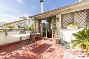Appartement de 148.35 m² à Paris