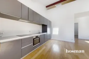 Appartement de 100.0 m² à Bordeaux