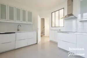 Maison de 161.43 m² à Suresnes