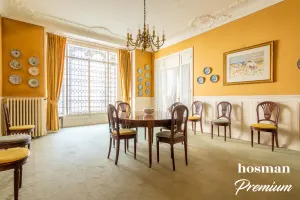 Appartement de 253.0 m² à Paris