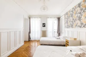 Appartement de 130.0 m² à Paris