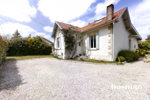 Maison de 180.0 m² à Saint-Médard-en-Jalles