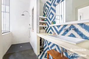 Appartement de 145.0 m² à Paris