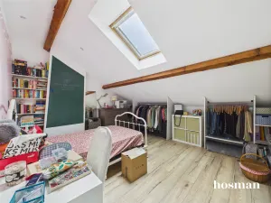 Maison de 181.0 m² à Vénissieux