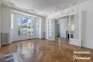 Appartement de 121.0 m² à Paris