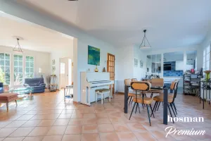 Maison de 184.0 m² à Rueil-Malmaison