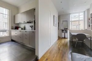 Appartement de 147.0 m² à Paris