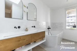 Maison de 146.0 m² à Paris