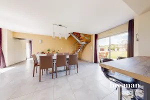 Maison de 164.5 m² à Les Sorinières