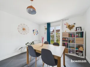 Maison de 104.0 m² à Nantes