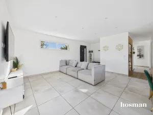 Maison de 106.0 m² à Ambarès-et-Lagrave