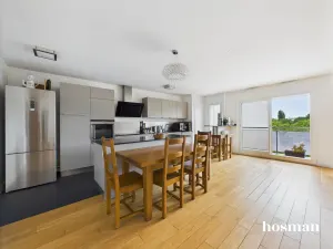 Appartement de 96.01 m² à Paris