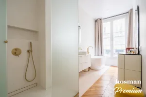 Appartement de 179.0 m² à Paris