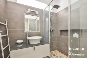 Appartement de 165.0 m² à Paris