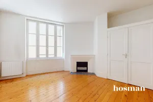 Appartement de 155.0 m² à Bordeaux