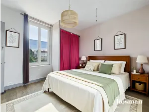 Maison de 93.0 m² à Oullins-Pierre-Bénite