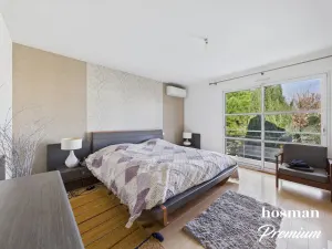 Maison de 220.0 m² à Bruges