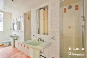 Appartement de 166.0 m² à Paris