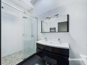 Maison de 100.0 m² à Bordeaux