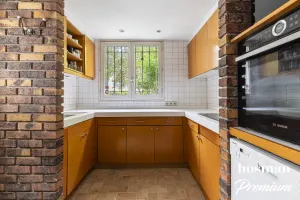 Maison de 131.0 m² à Paris